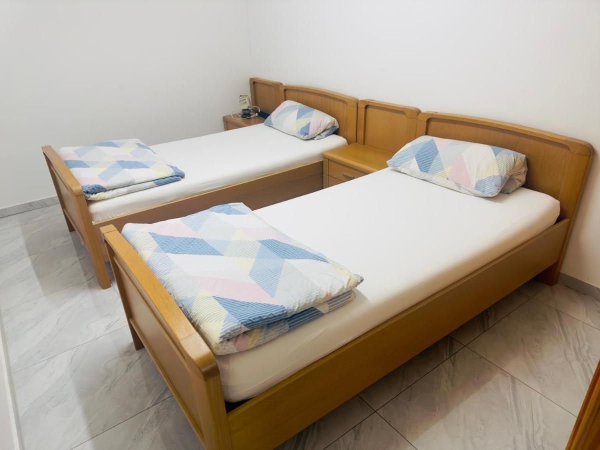 Fully Equipped Apartment 3 Rooms 5 Bed Хамбург Екстериор снимка